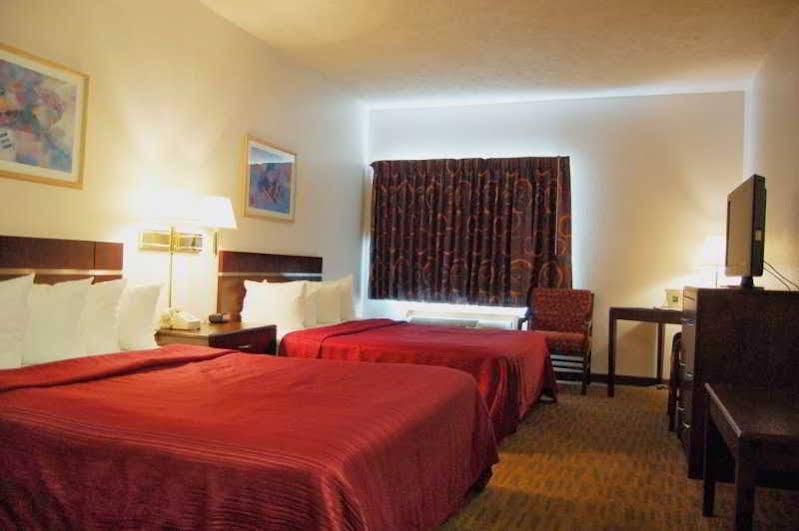 Quality Inn & Suites West Omaha - Ne Linclon Eksteriør bilde