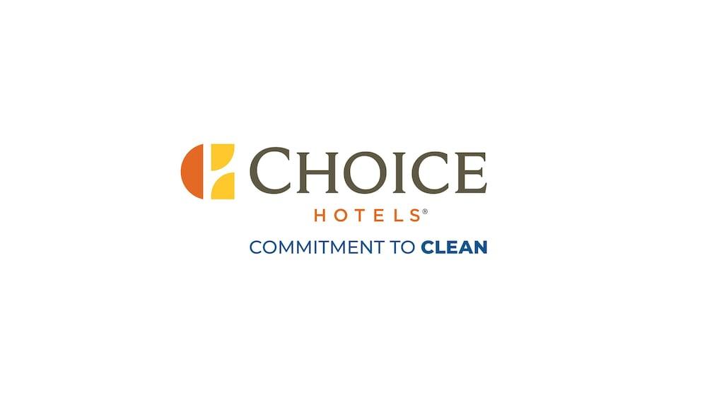 Quality Inn & Suites West Omaha - Ne Linclon Eksteriør bilde