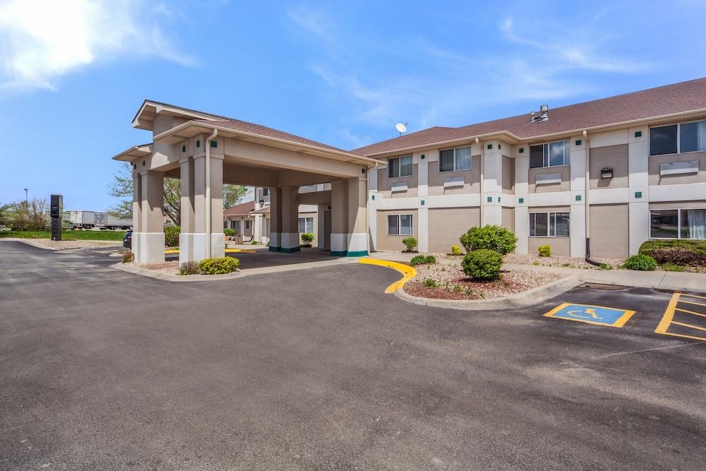 Quality Inn & Suites West Omaha - Ne Linclon Eksteriør bilde
