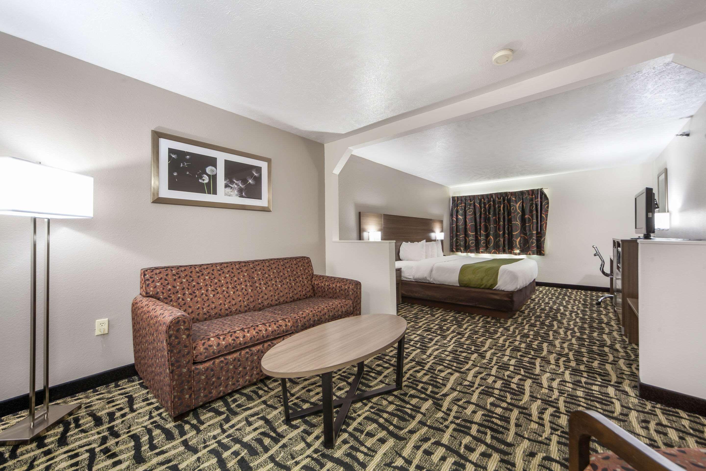 Quality Inn & Suites West Omaha - Ne Linclon Eksteriør bilde