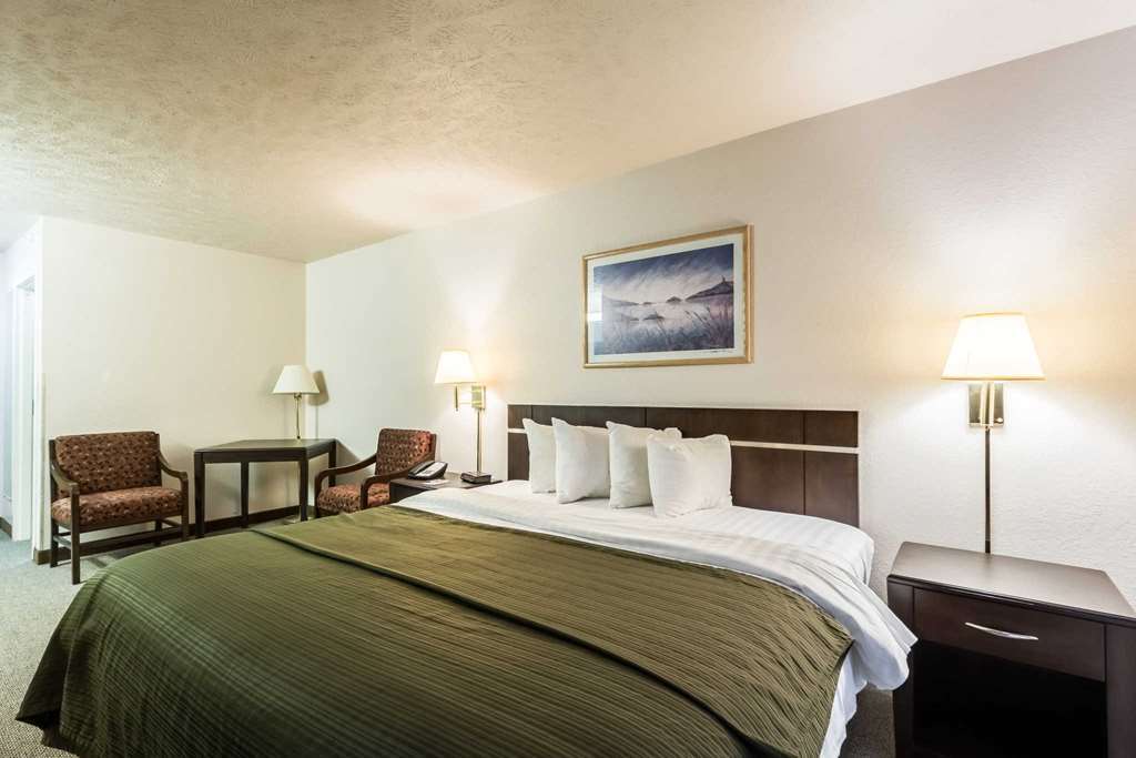 Quality Inn & Suites West Omaha - Ne Linclon Rom bilde