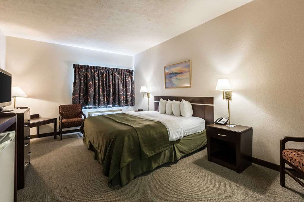 Quality Inn & Suites West Omaha - Ne Linclon Rom bilde